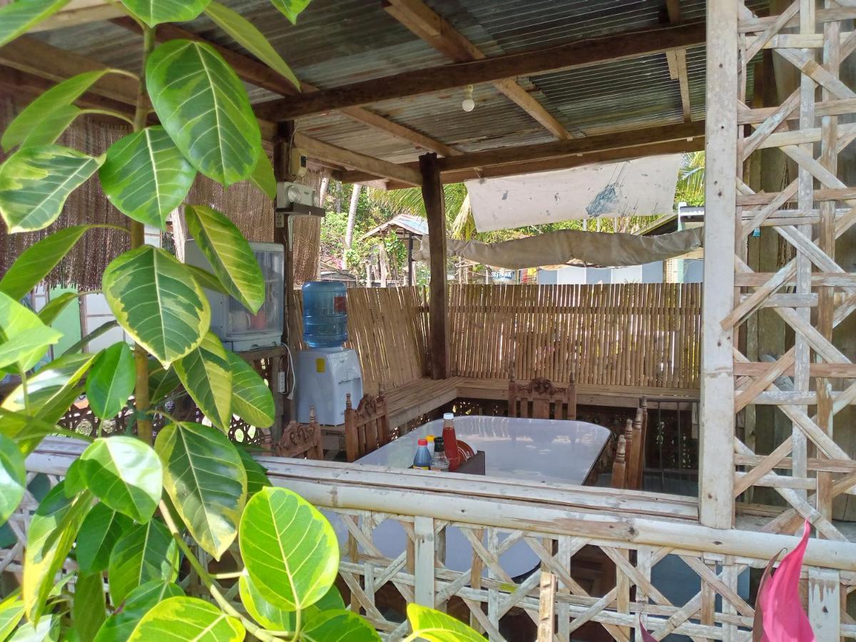 Junjals Backpackers Chalet Bohol Zewnętrze zdjęcie