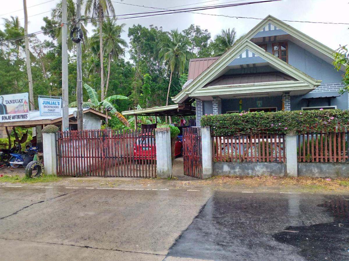 Junjals Backpackers Chalet Bohol Zewnętrze zdjęcie